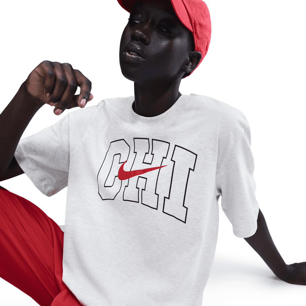 Wmns Nike Sportswear Crew Chicago Boyfriend Tee